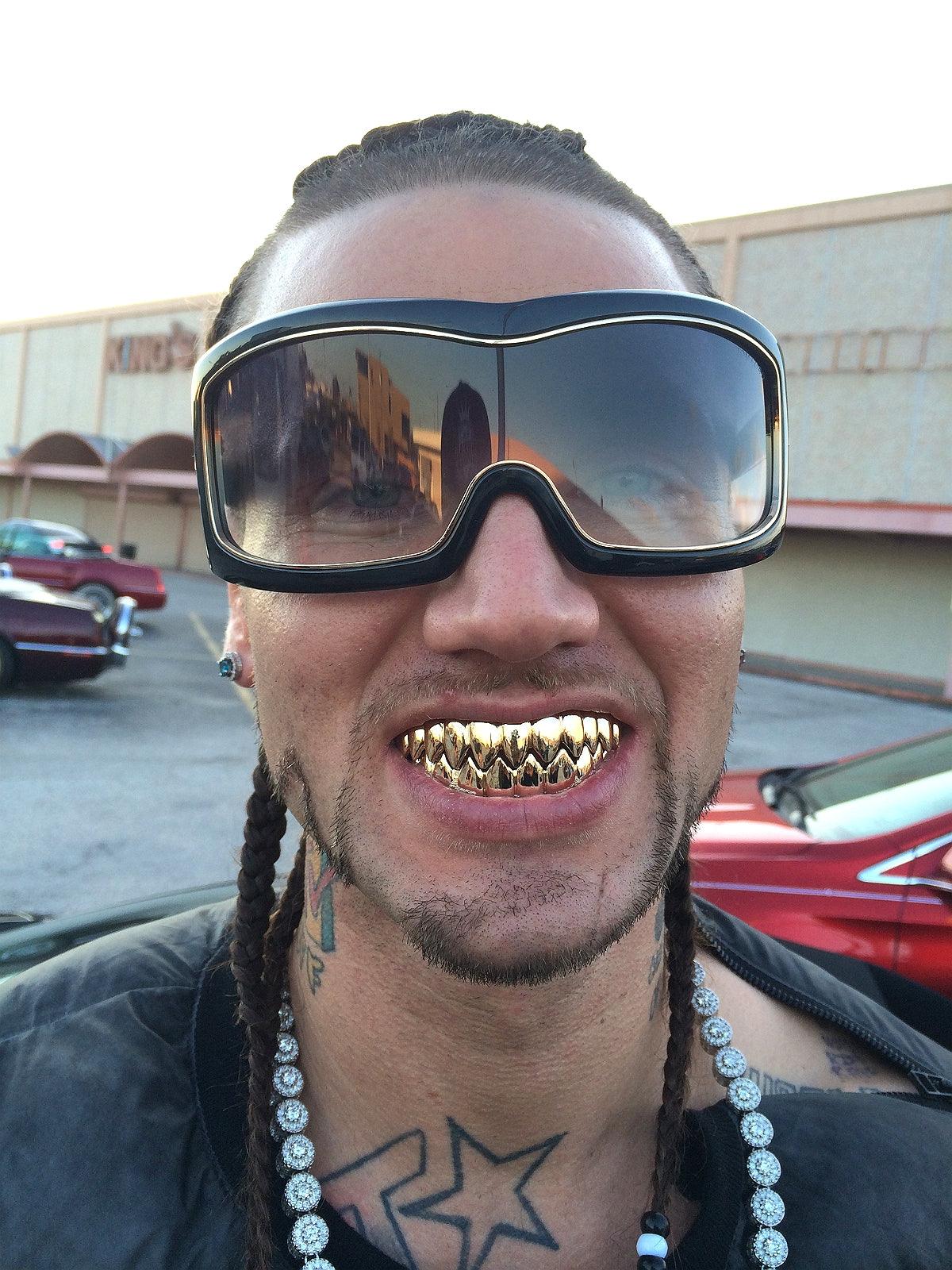 Riff Raff Teeth 1995 Comic Images 20 Years Of The Rocky Horror Picture Riff Raff Teeth 1995 Comic Images 20 Years Of The Rocky Horror Picture