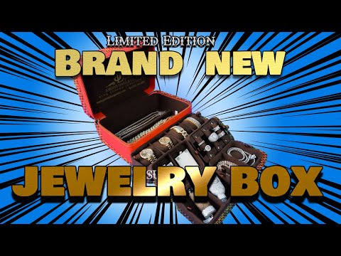 Premium Johnny Dang & Co Jewelry Storage and Travel Case.