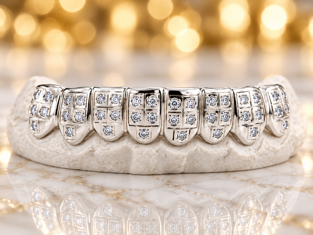 JDWR-1553  8 TOP OR 8 BOTTOM CUSTOM DIAMOND PAVE SET GRILL