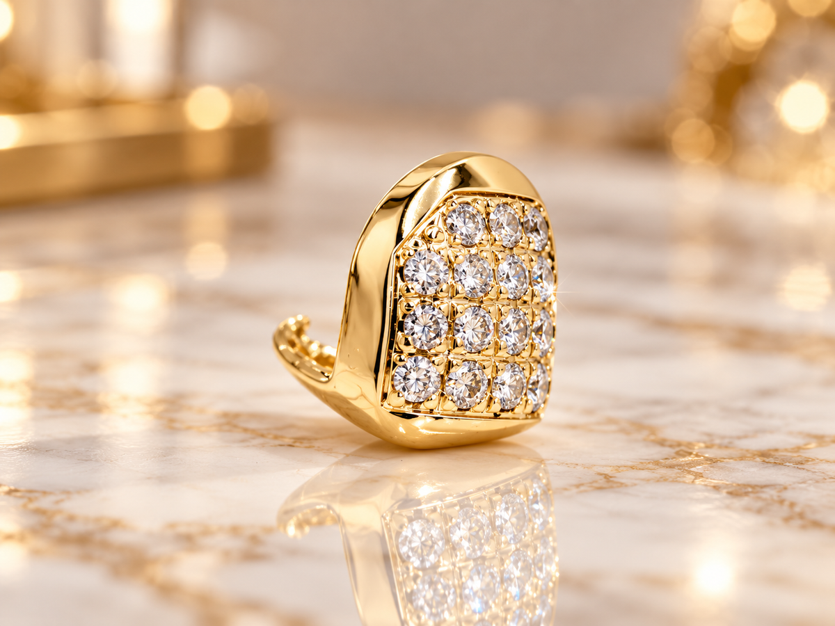 JDWR-G63-RIDING SOLO SINGLE 18K INDIVIDUAL DIAMOND TOOTH