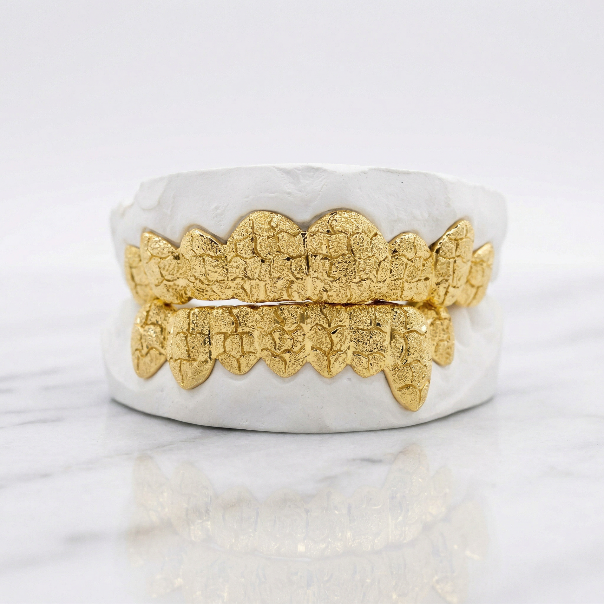 JDTK- 3008- 16 Teeth Diamond Dust With Deep Nugget Cuts Grillz