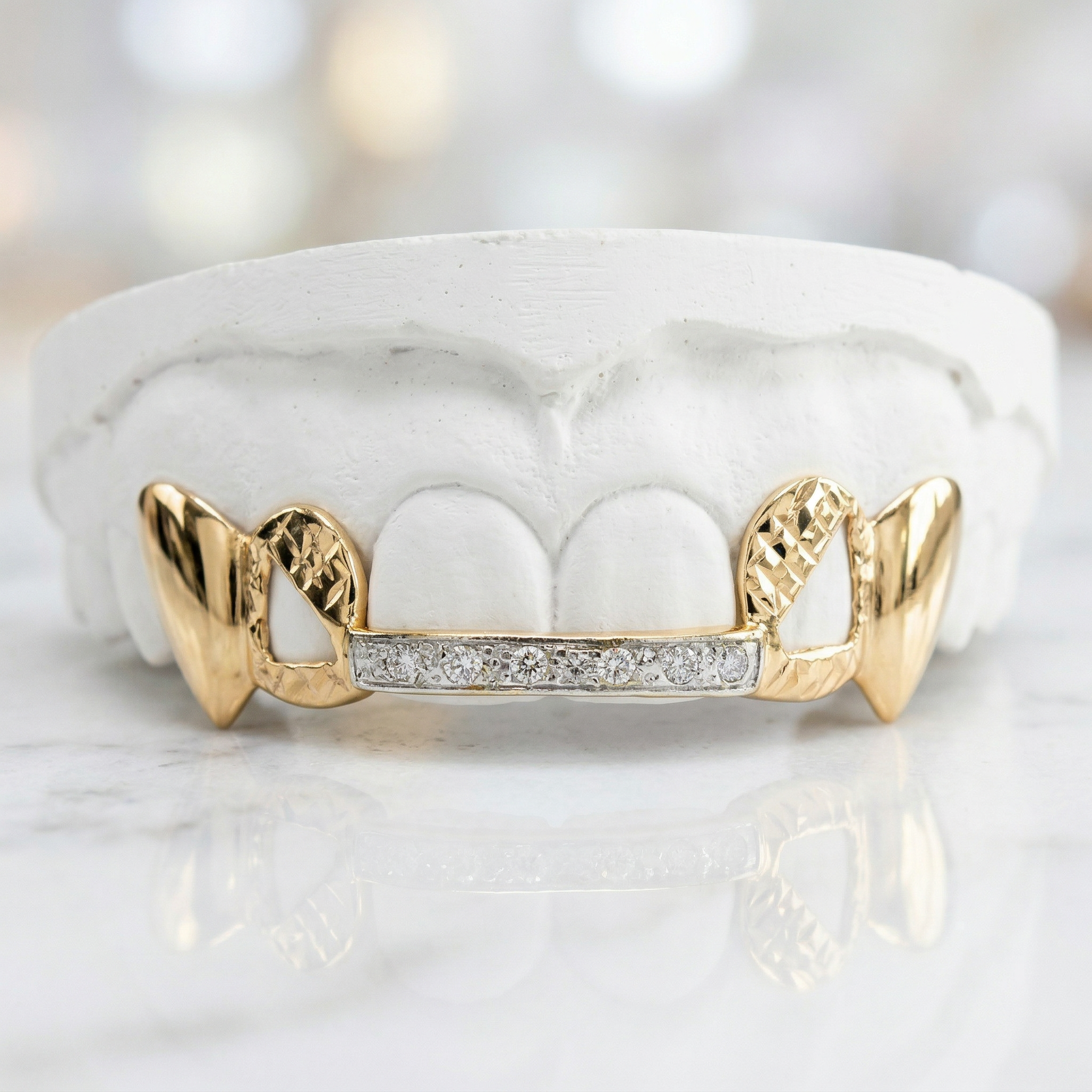 JDTK-G10-VAMP1 - Diamond Bar with Diamond Cut Grillz