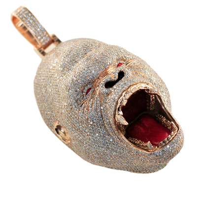 Redefining
Iced-Out
Luxury