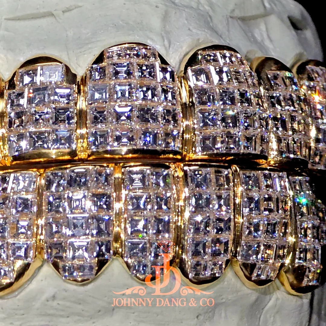 JDWR-2026-15 Flawless "King Carre Cut" Invisible Set Grillz Yellow Gold (Pullout)