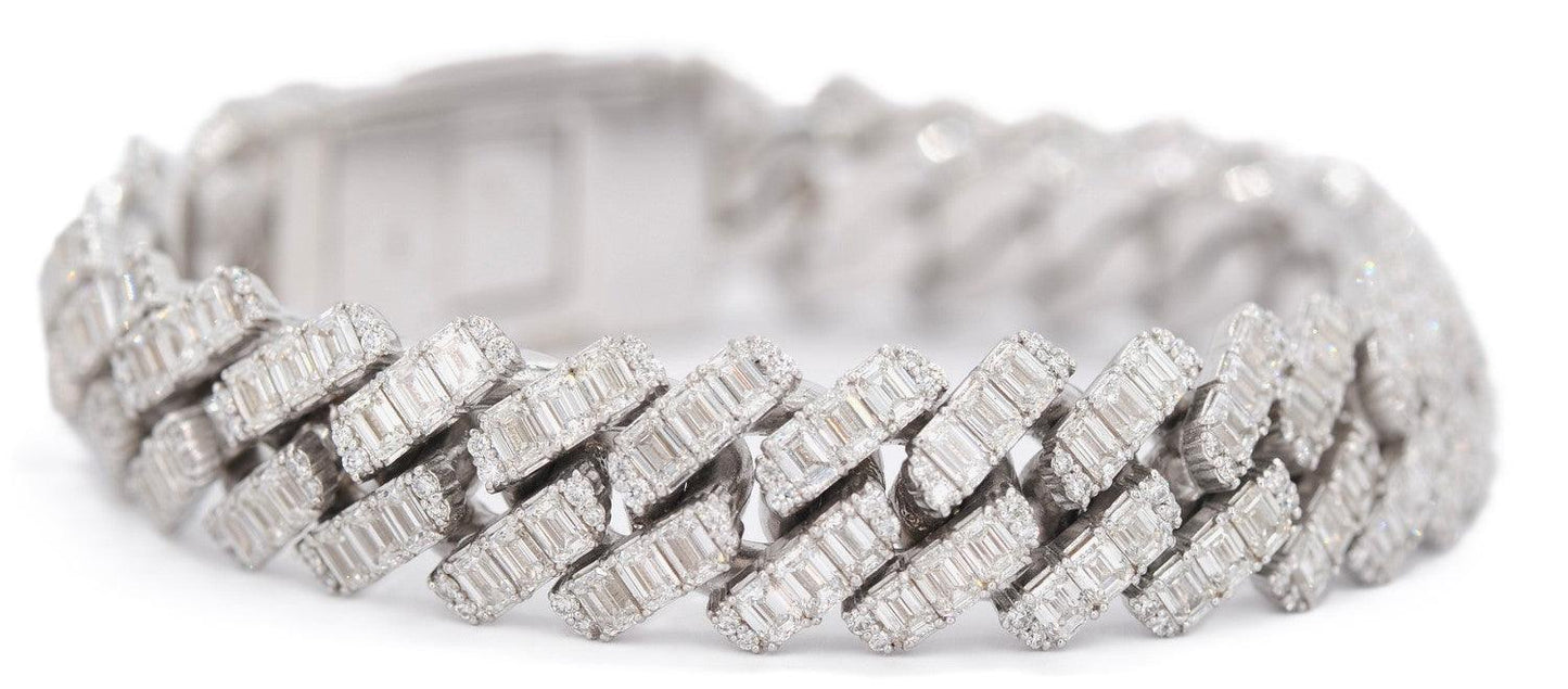 JDTK-J8059 -Custom Diamond Emerald Bracelet - Johnny Dang & Co