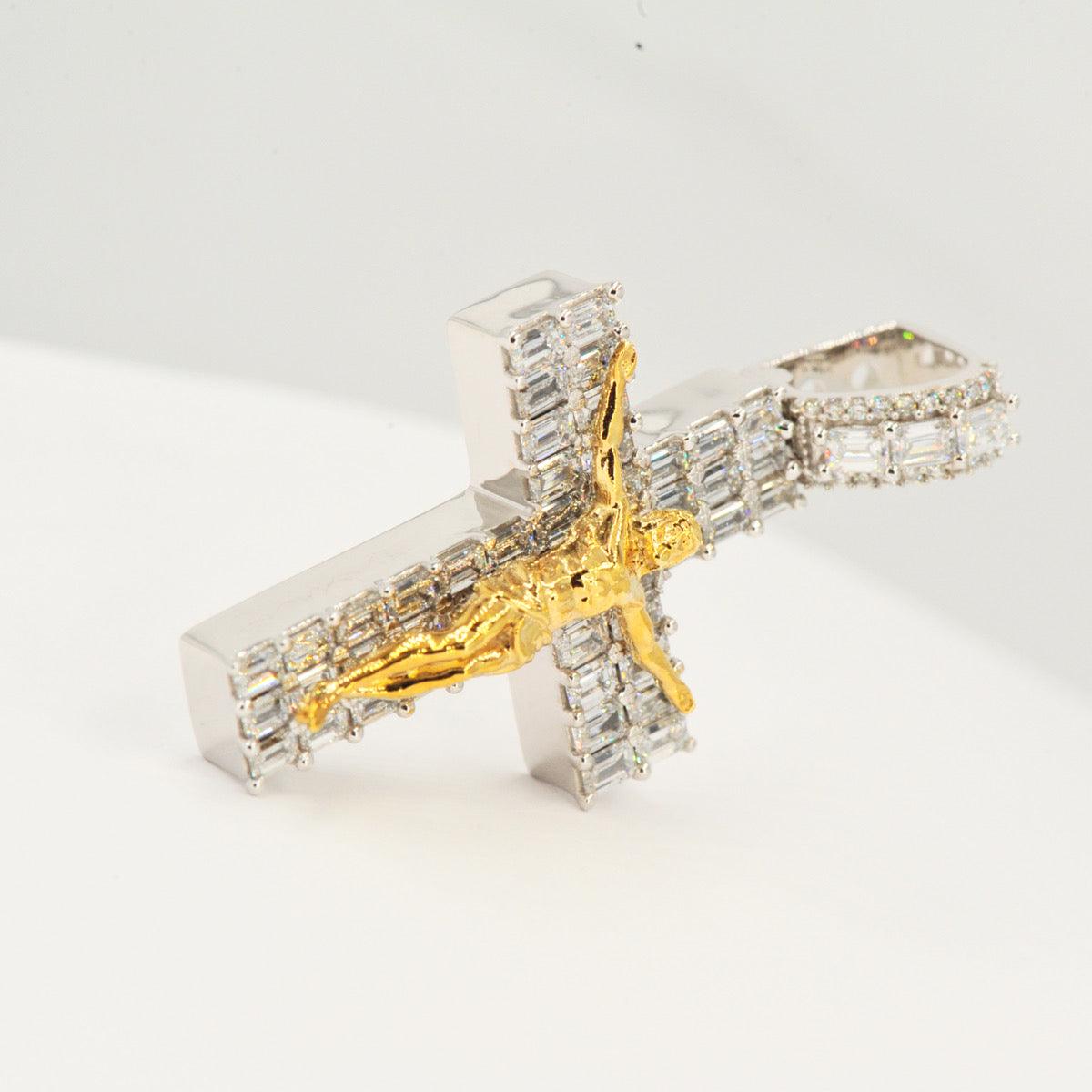 14KW+Y 5.00CTW BAGUETTE DIAMOND CROSS WITH JESUS - Johnny Dang & Co