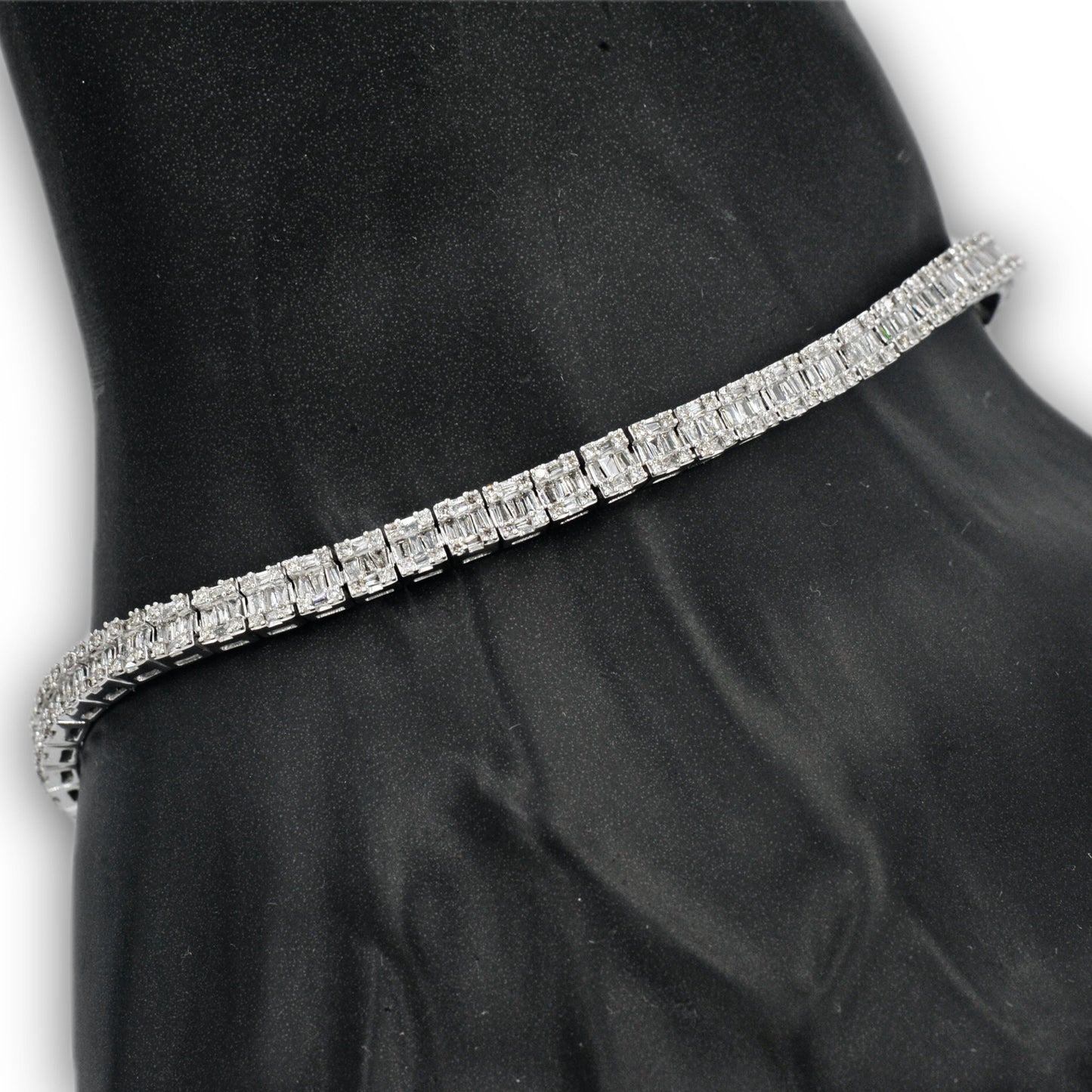 10k Gold and 4.13cttw Diamonds Square Block Baguette and Round Tennis Bracelet. - Johnny Dang & Co