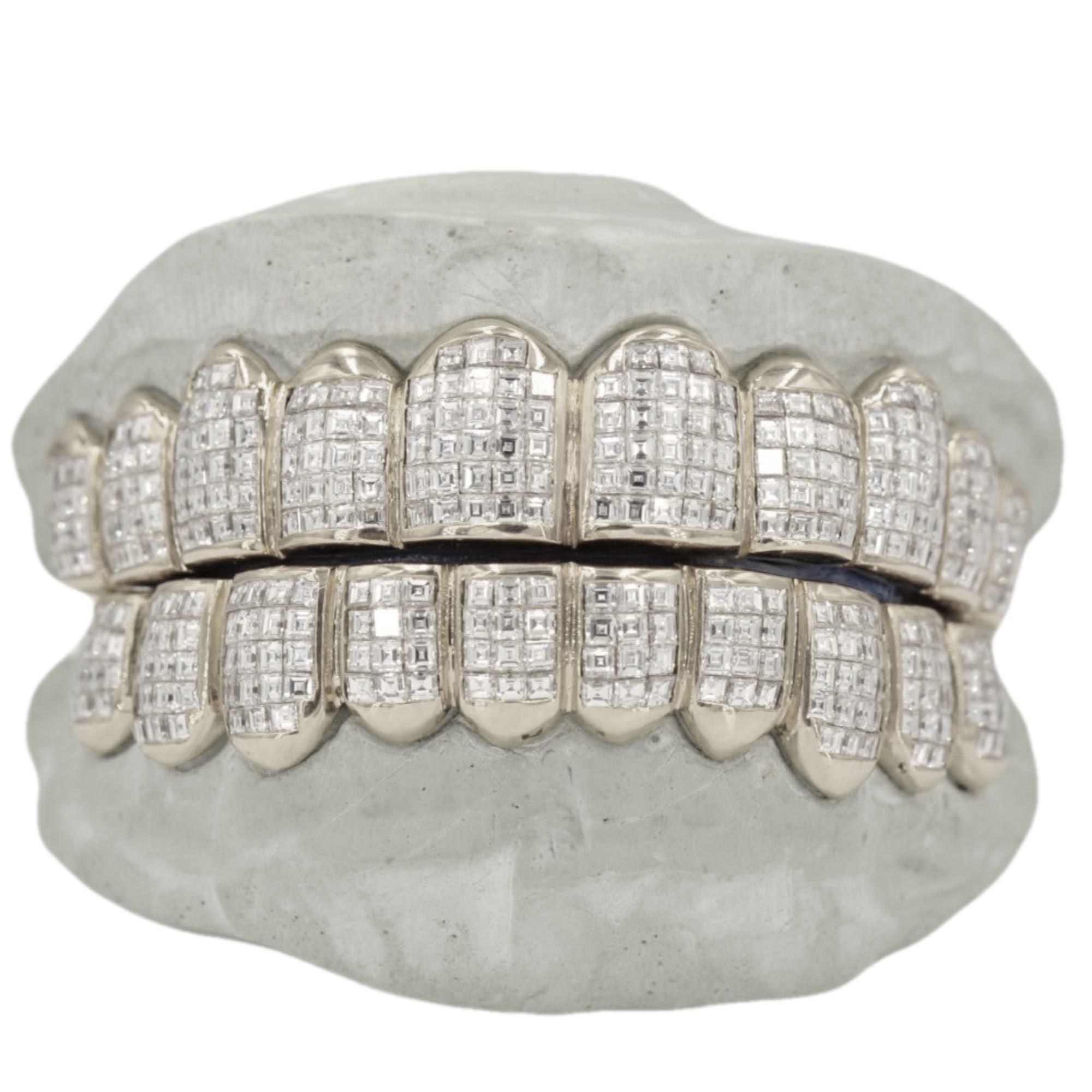 NEW Deluxe Carre Cut Invisible Grillz 10 Teeth - VS Diamonds